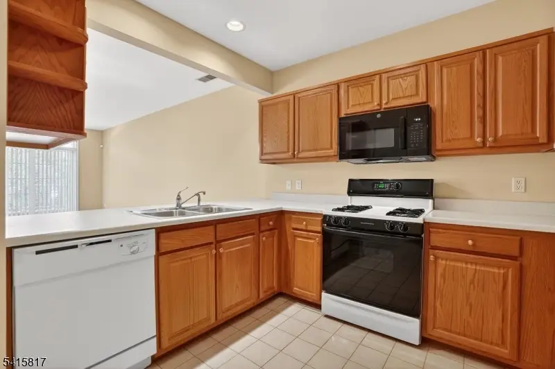 1209 Johnson Dr, Mount Hope, NJ 07866 - #3