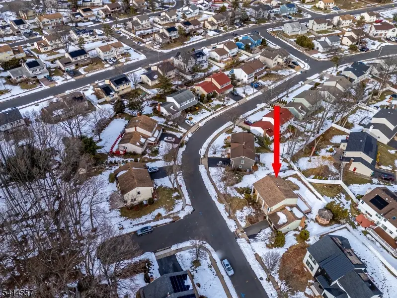 34 Stratford Cir, Edison, NJ 08820 - #3