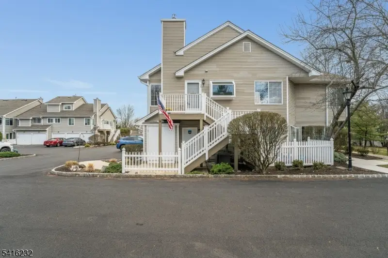 32 Morgan Court, The Hills, NJ 07921 - #2