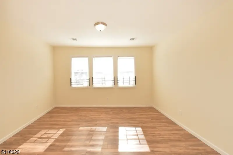 349 Osborne Ter, Newark, NJ 07112 - #2