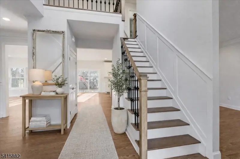 181 Maple Ave, Berkeley Heights, NJ 07922 - #2