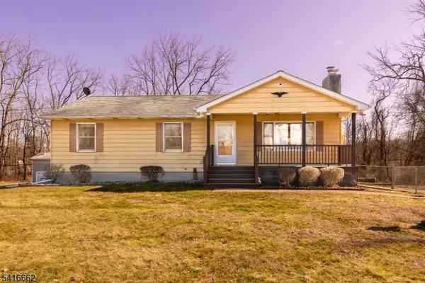 44 Walnut Road, Knowlton Twp., NJ 07832