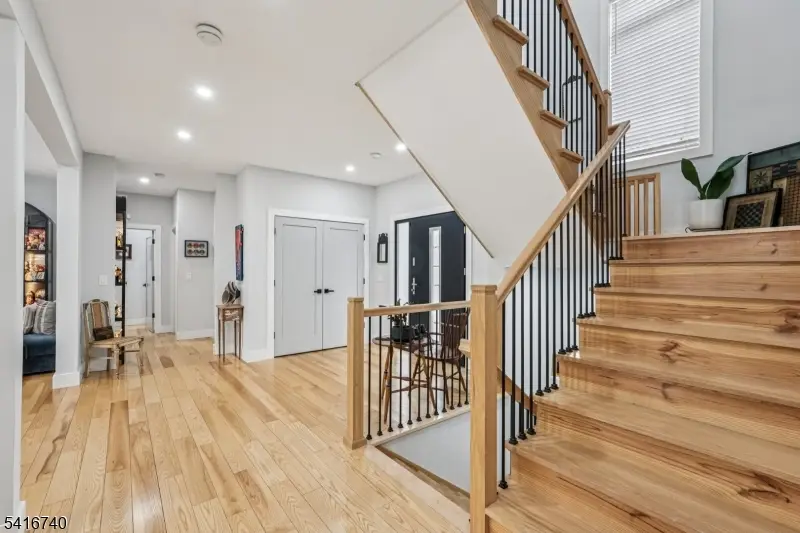109 Arbor Dr, Ho Ho Kus, NJ 07423 - #3