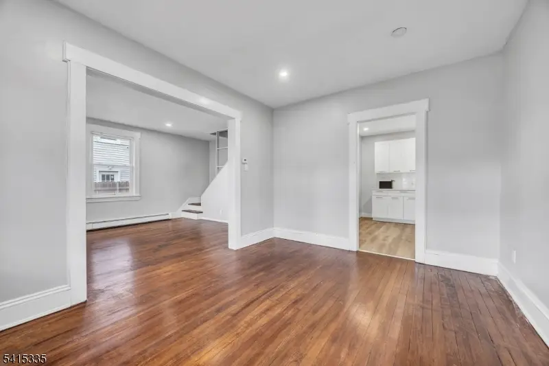 425 Mercer Ave, Roselle, NJ 07203 - #1