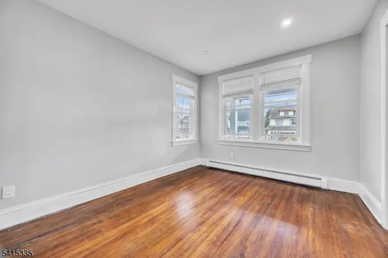 425 Mercer Ave, Roselle, NJ 07203 - #3