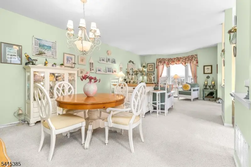 20 Chesterfield Ct, Flemington, NJ 08822 - #3