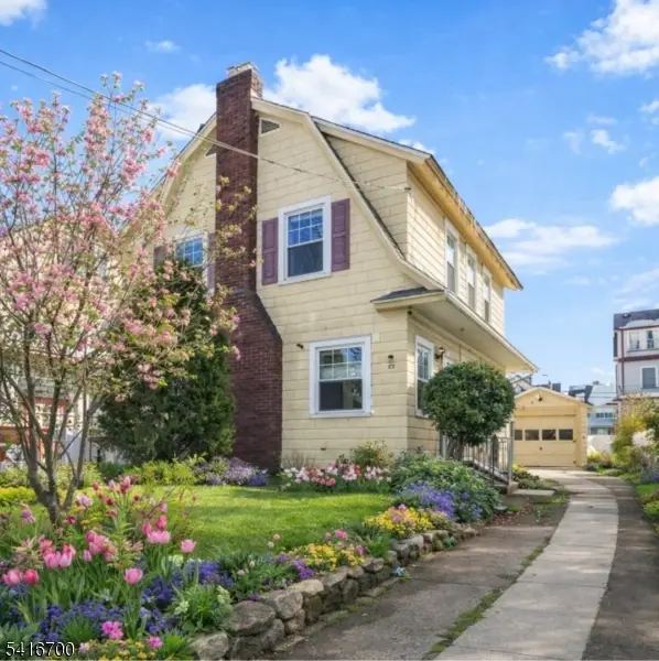 33 Beaumont Pl, Newark City, NJ 07104