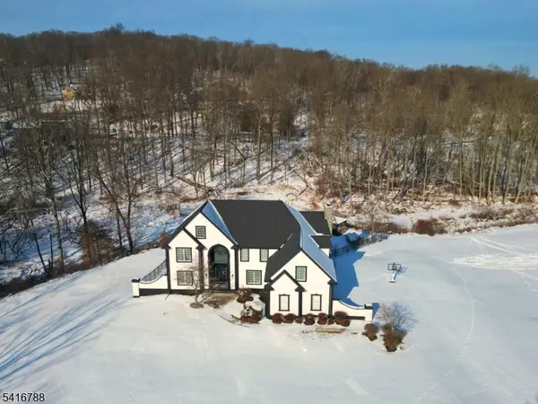 99 Lambert Drive, Sparta Twp., NJ 07871