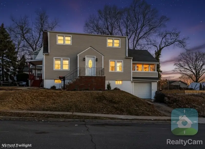 631 Elm St, Roselle, NJ 07203 - #3