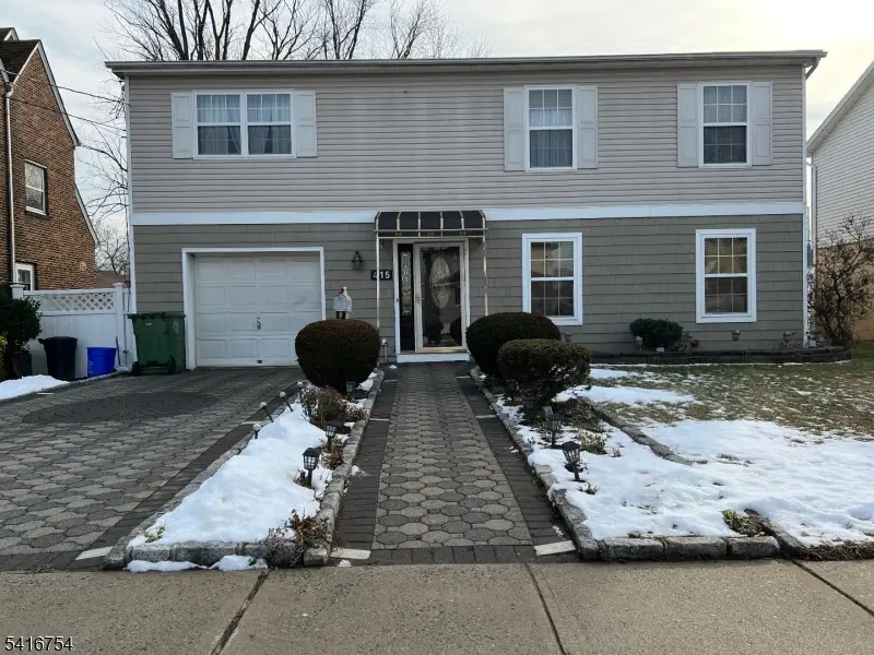 415 Wheatsheaf Rd, Roselle, NJ 07203 - #1