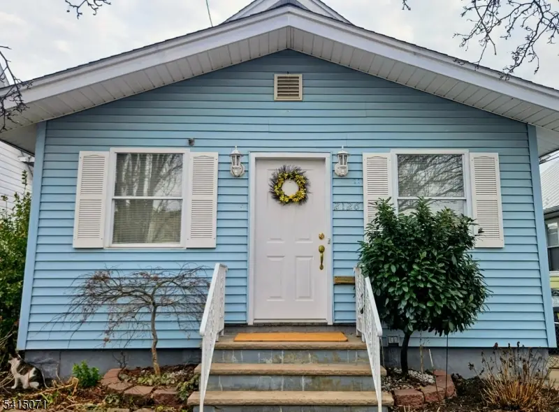 2126 Dill Ave, Linden, NJ 07036 - #2