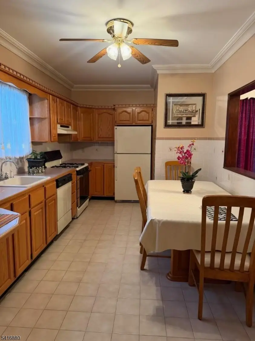 59 Floyd Ave, Ampere North, NJ 07003 - #3