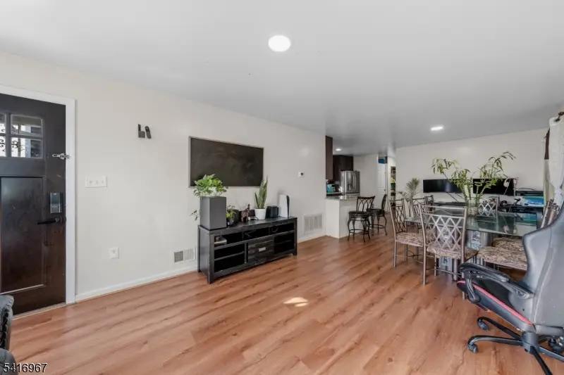 519 Maple Ave, Elizabeth, NJ 07202 - #3