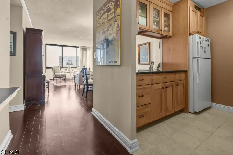 770 Anderson Ave-14c #14C, Cliffside Park, NJ 07024 - #3