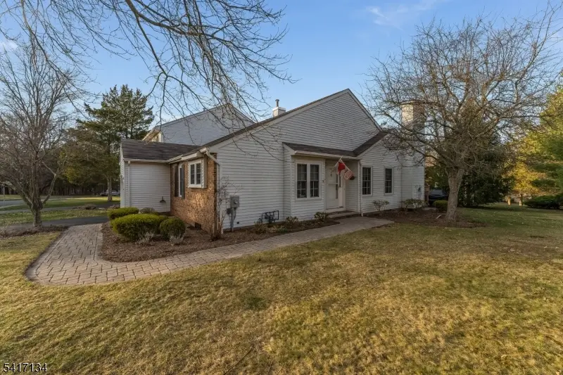 5 Choctaw Ridge Road, Branchburg, NJ 08876 - #1