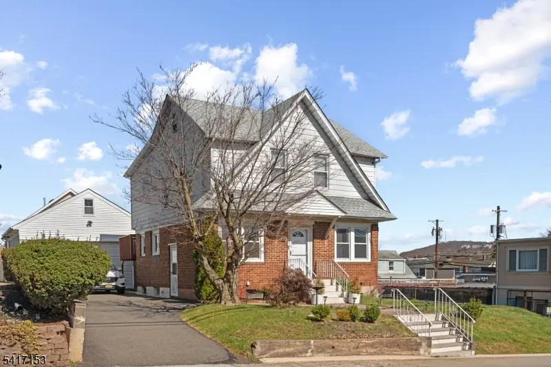 108 Jefferson Pl, Totowa, NJ 07512 - #1