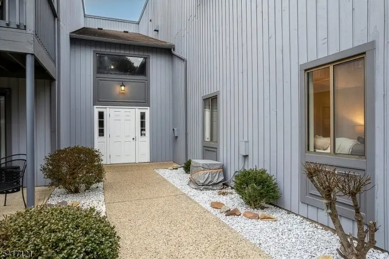 244 Drake Ln, Roxbury, NJ 07852 - #2