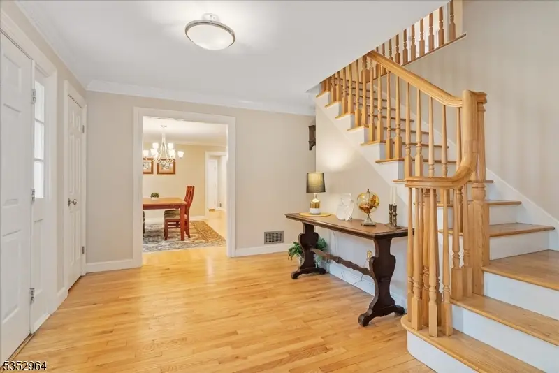 3 Beaver Brook Dr, Long Valley, NJ 07853 - #2