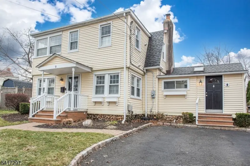 9 N Hillside Ave, Chatham, NJ 07928 - #2