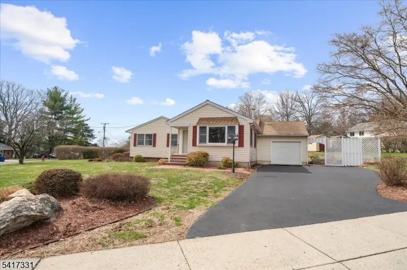 35 Marudy Dr, Clinton, NJ 08809 - #1