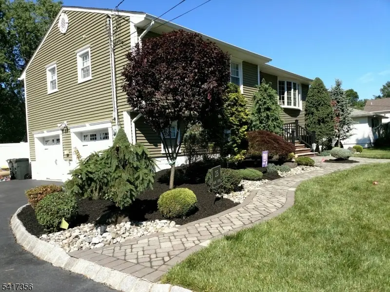 25 Kent Pl, Clark, NJ 07066 - #3