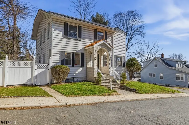 50 Ridgehurst Rd, West Orange, NJ 07052 - #2