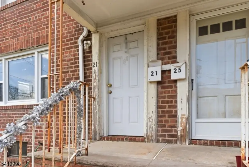 21 Moore Pl #1, Belleville, NJ 07109 - #3