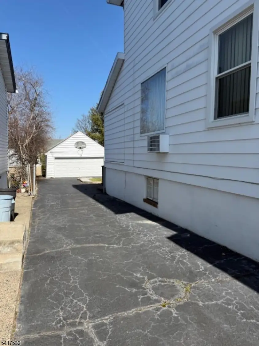 2029 Balmoral Ave, Union, NJ 07083 - #3