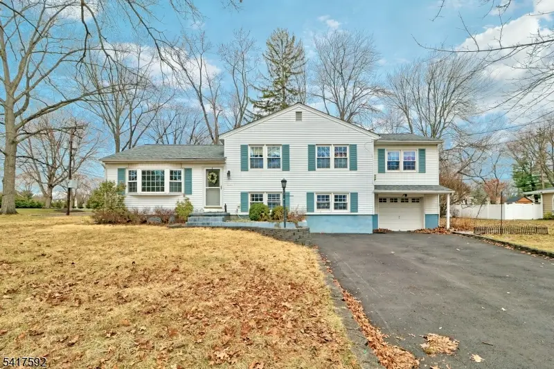 1 Knapp Ave, Florham Park, NJ 07932 - #1