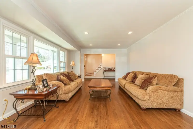 2 Chestnut Hill Rd, Randolph, NJ 07869 - #3