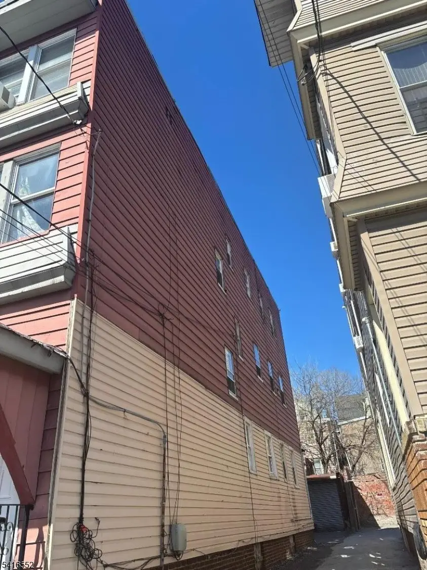 419 Jelliff Ave, Newark, NJ 07112 - #3