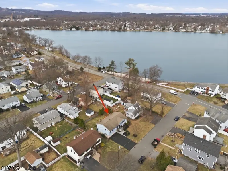 11 Deerfield Rd, Parsippany Troy Hills, NJ 07054 - #1