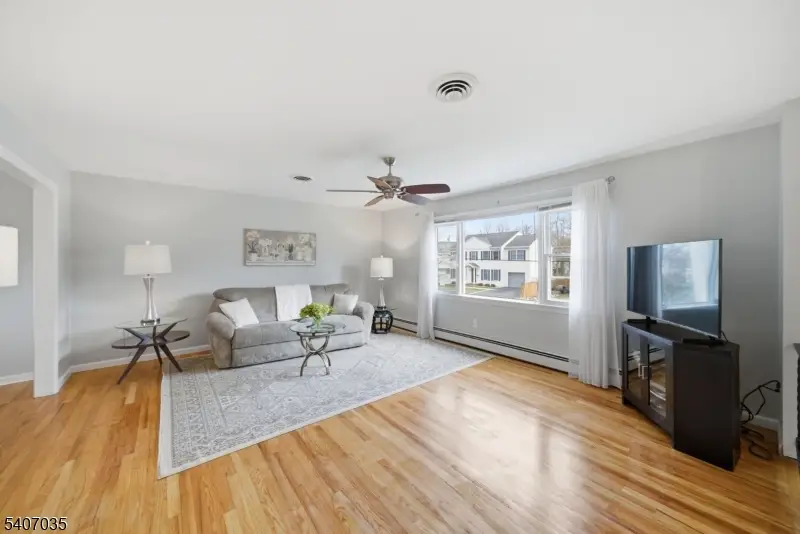 11 Deerfield Rd, Parsippany Troy Hills, NJ 07054 - #3