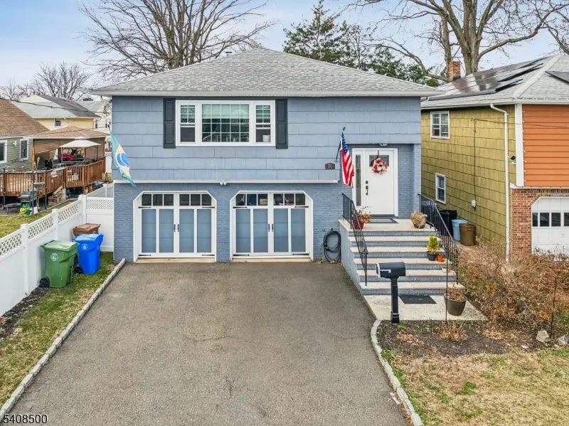 76 Elmwood Ter, Linden, NJ 07036 - #2