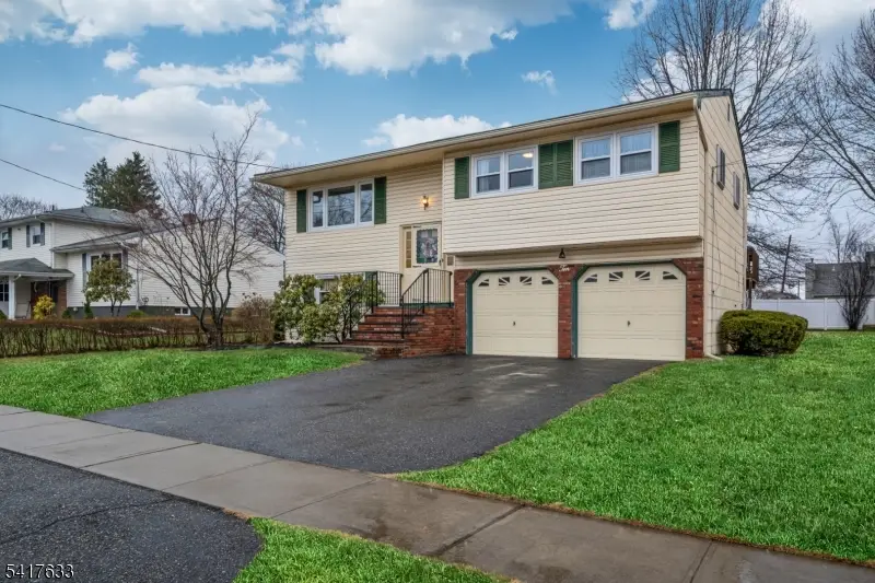 10 Falcon Rd, Flanders, NJ 07836 - #2