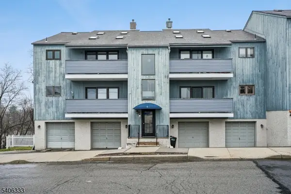 6 Domessina Ln #C8, Caldwell Boro Twp., NJ 07006