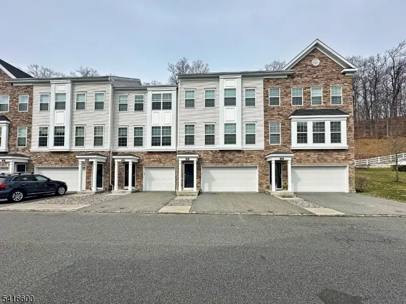 308 Parkview Ln, White Meadow Lake, NJ 07866 - #2