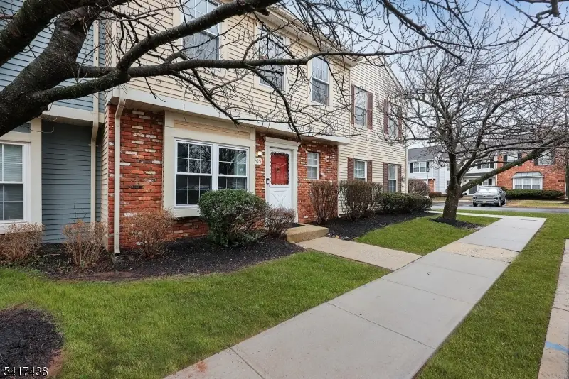 405 Cheshire Ct, Franklin, NJ 08873 - #3