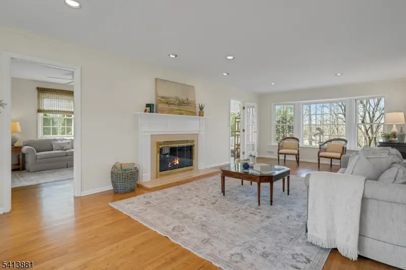 78 Seven Oaks Dr, New Providence, NJ 07901 - #3