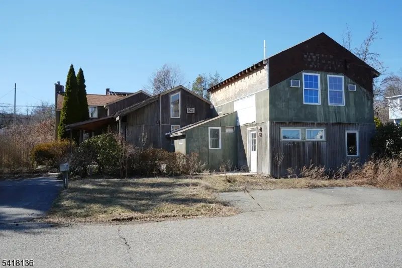 85 Roosevelt Ave, Butler, NJ 07405 - #2