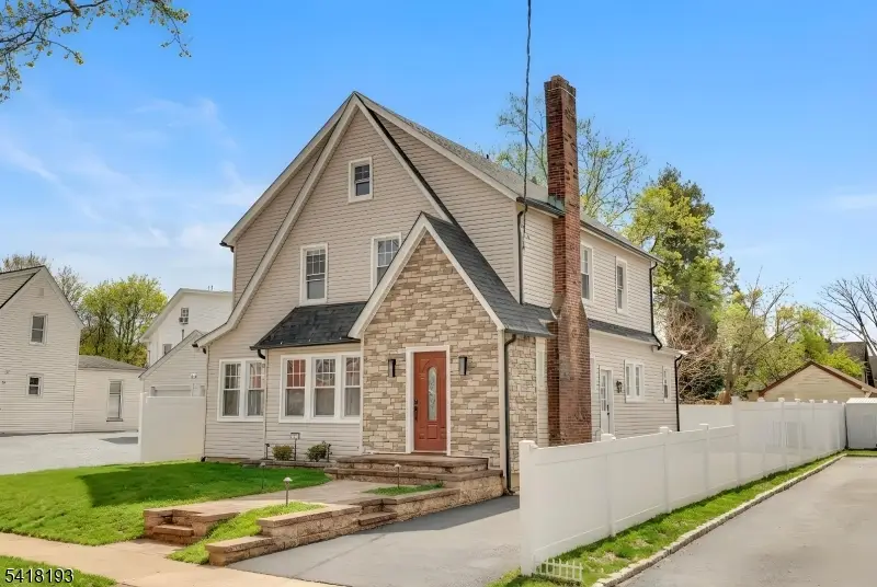 711 Pemberton Ave, Plainfield, NJ 07060 - #2