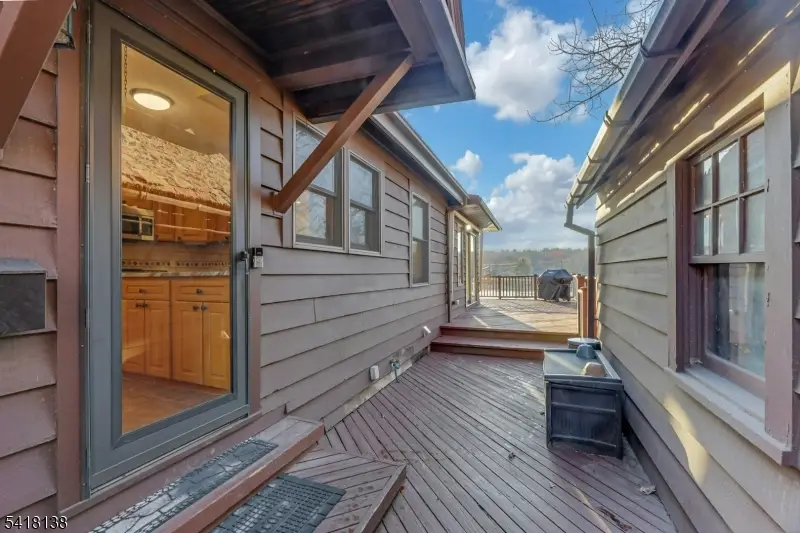 10 Lake Drive West, Wayne, NJ 07470 - #3