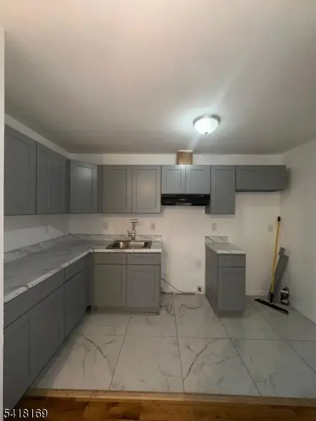 339 Ocean Ave, Jersey City, NJ 07305 - #3