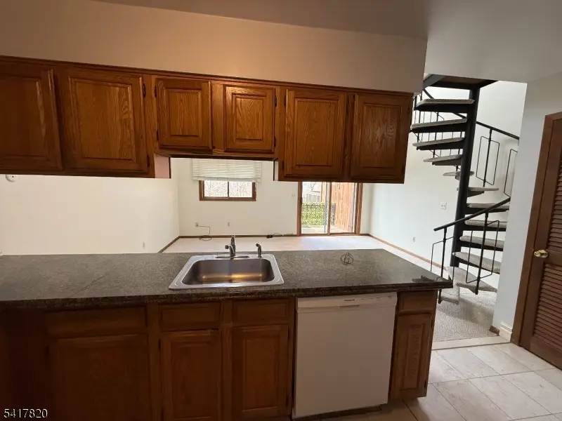 10 Augusta Dr #4, Vernon, NJ 07462 - #3