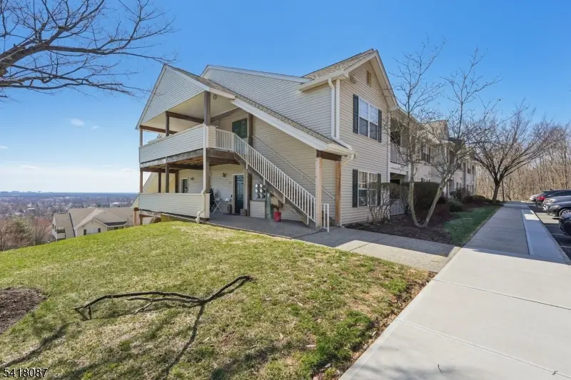 1636 King Ct, Dunellen, NJ 08812 - #2