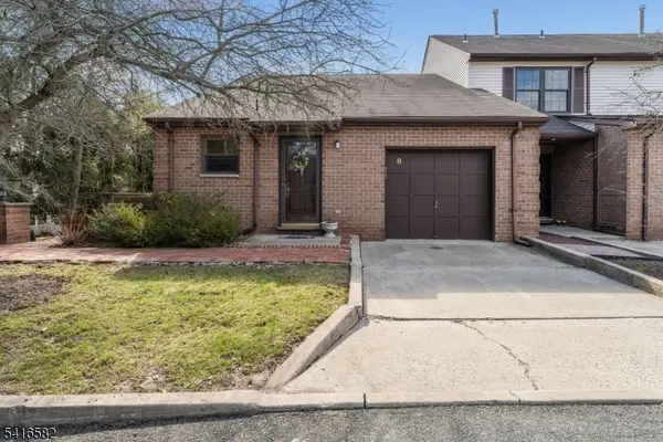 8 Betty Court, Lebanon Boro, NJ 08833