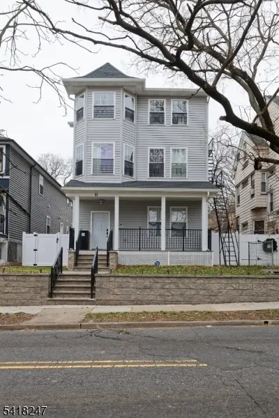 81 N Grove St #3, East Orange City, NJ 07017