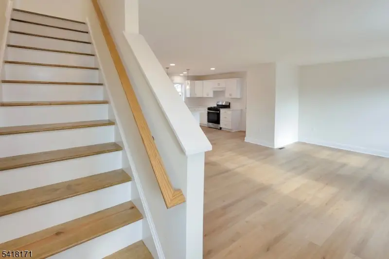 5 Cooks Rd, Denville, NJ 07834 - #3