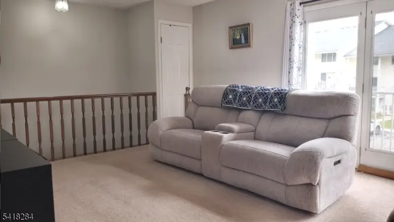 19 Amherst Ct, Hamburg, NJ 07419 - #3