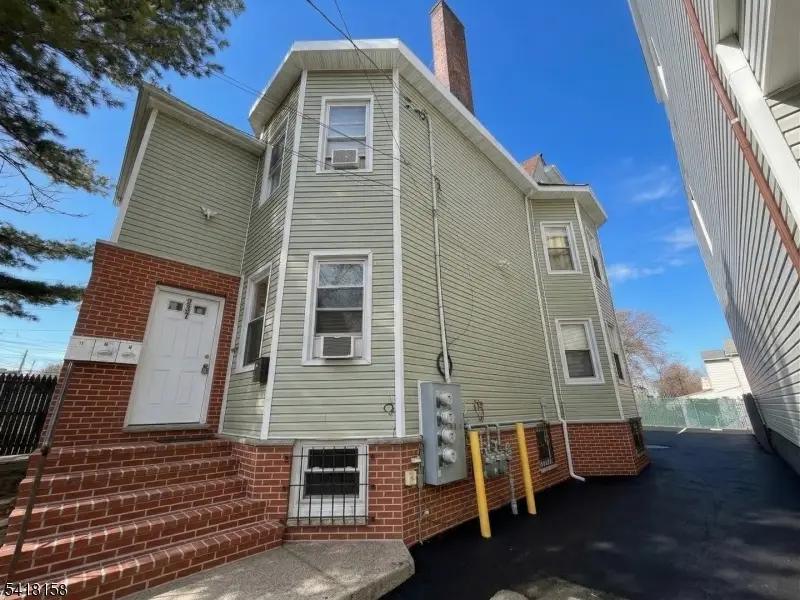 237-239 6th Ave, Newark, NJ 07107 - #3